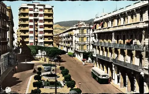 Ak Oran Algerien, La Place des Victoires, Bus, Hochhaus