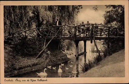 Ak Enschede Overijssel Niederlande, Brug over de Vijver Volkspark