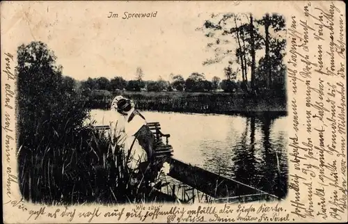 Ak Spreewald, Paar in Tracht, Kahn