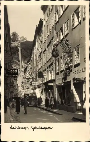 Ak Salzburg in Österreich, Getreidegasse, Geschäfte