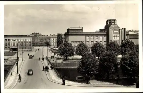 Ak Hradec Králové Königgrätz Stadt, Partie am Museum