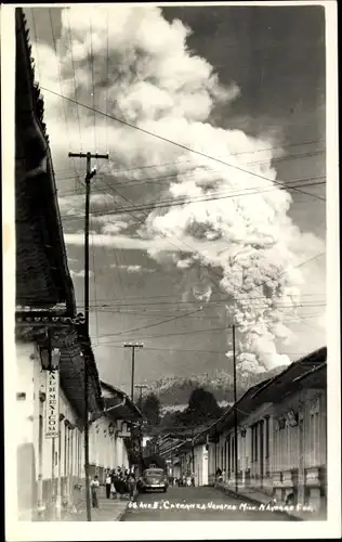 Foto Ak Uruapan del Progreso Michoacán Mexiko, Avenida Carranza