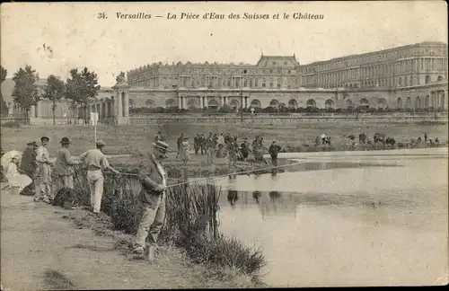 Ak Versailles, La Pièce d'Eau des Suisses et le Château