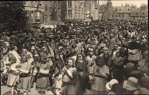 Ak Bruges Brügge Flandern Westflandern, Procession du St. Sang, Les trompettes thebaines