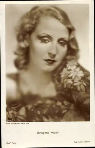 Ak Schauspielerin Brigitte Helm, bekannt aus Metropolis, Portrait