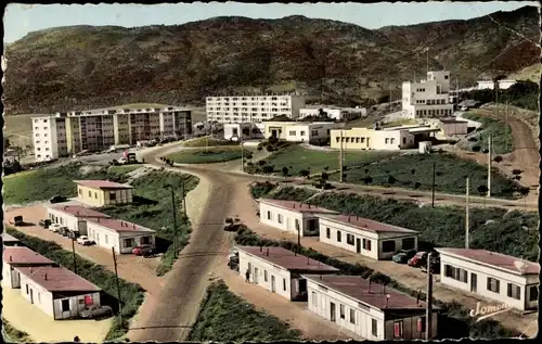 Ak Tizi Ouzou Algerien, Nouvelle Prefecture et les H.L.M., Vue prise de l'immeuble Djudjura