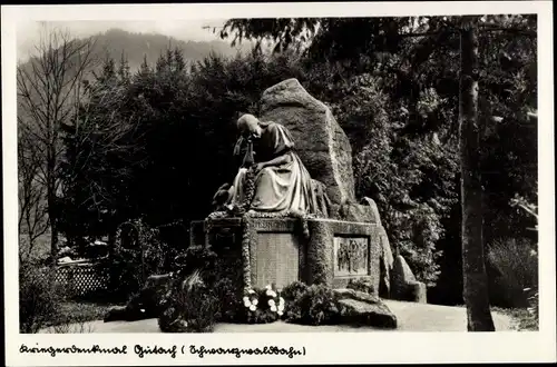 Ak Gutach an der Schwarzwaldbahn Baden, Kriegerdenkmal