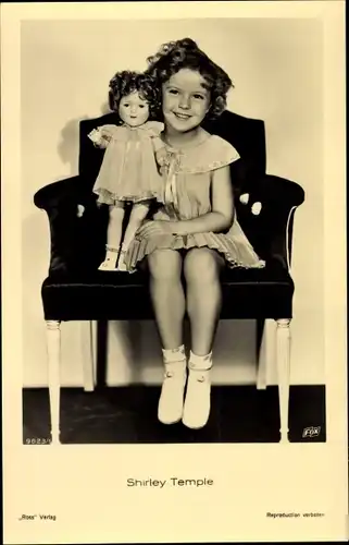 Ak Schauspielerin Shirley Temple, Portrait mit Puppe