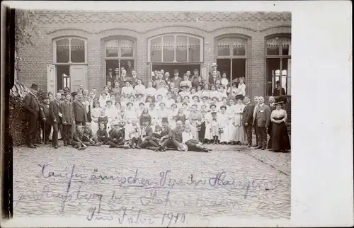 Ak Harzgerode am Harz, Kaufmännischer Verein, Gruppenbild