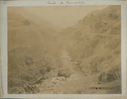 Foto Hakone Präfektur Kanagawa Japan, Road to Miyanoshita Onsen