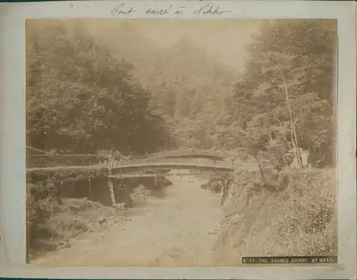 Foto Nikko Präfektur Tochigi Japan, Sacred Bridge