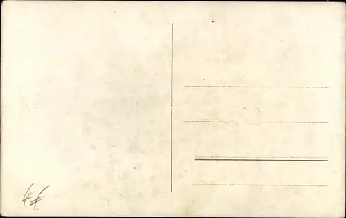 Foto Ak Deutscher Soldat in Uniform, Standportrait