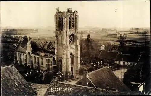 Foto Ak Becelaere Zonnebeke Zonnebecke Westflandern, Blick auf den Ort, Zerstörungen, Kirche