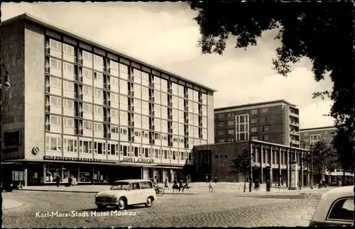 Ak Karl Marx Stadt Chemnitz in Sachsen, Hotel Moskau, Auto