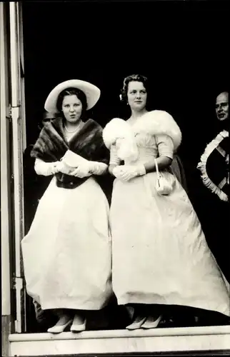 Ak 's Hertogenbosch Den Bosch Nordbrabant, Prinsjesdag 1958, Prinzessinnen Beatrix und Irene