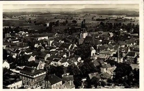 Ak Ruhland in der Oberlausitz, Fliegeraufnahme vom Ort
