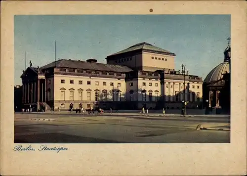 Ak Berlin Mitte, Blick auf die Staatsoper, Unter den Linden