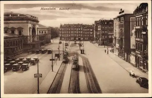 Ak Mannheim in Baden, Hauptbahnhof, Straßenbahnen, Fahrzeuge, Haltestelle