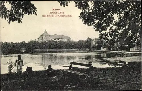 Ak Borna in Sachsen, Breiter Teich mit neuem Realgymnasium