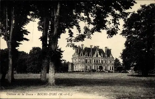 Ak Le Bourg d'Iré Maine et Loire, Chateau de la Douve