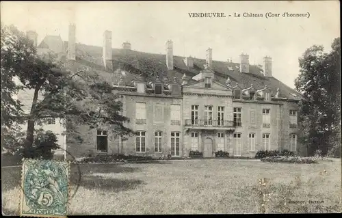 Ak Vendeuvre Calvados, Le Chateau