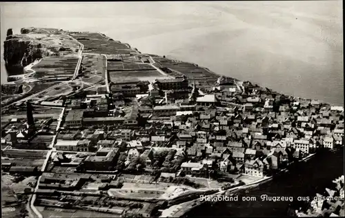 Ak Helgoland in Schleswig Holstein, Fliegeraufnahme von der Insel