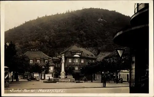 Foto Ak Suhl in Thüringen, Marktplatz, Denkmal, Berg