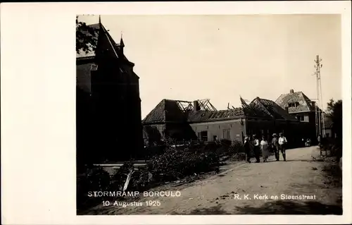 Ak Borculo Gelderland, Stormramp, Sturmschäden, 10 August 1925, Haus ohne Dach, Kerk