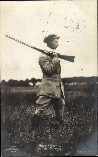 Ak Kronprinz Wilhelm von Preußen auf der Entenjagd, Portrait mit Gewehr