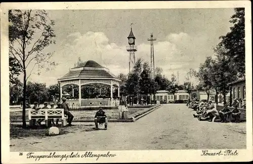 Ak Altengrabow Möckern in Sachsen Anhalt, Truppenübungsplatz, Pavillon, Soldaten, Konzertplatz