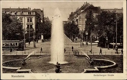 Ak Mannheim in Baden, Heidelberger Strasse, Springbrunnen, Straßenbahn