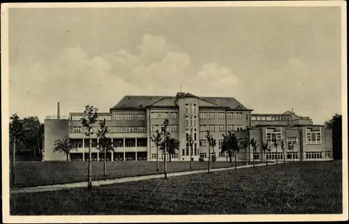 Ak Coswig in Sachsen, Landesversicherungsanstalt Sachsen, Heilstätte Lindenhof, Klinik, Außenansicht