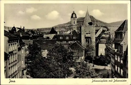 Ak Jena in Thüringen, Johannisplatz mit Johannistor, Teilansicht der Stadt
