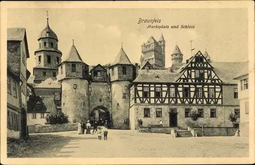 Ak Braunfels an der Lahn, Marktplatz, Schloss, Fachwerkhaus