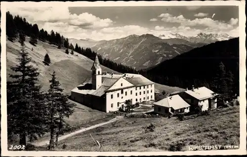 Ak Mühlbach am Brenner Tirol, Wallfahrtskloster Maria Waldrast vor Bergpanorama