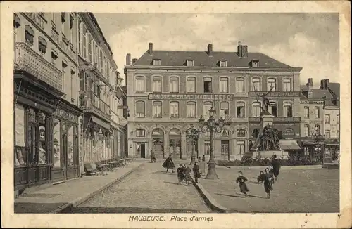 Ak Maubeuge Nord, Place d'Armes, Bank
