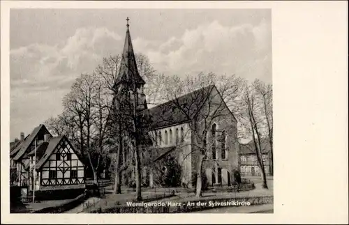 Ak Wernigerode am Harz, An der Sylvestrikirche, Fachwerkhaus