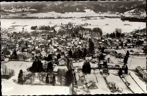 Ak Isny im Allgäu Baden Württemberg, Panorama, Luftbild, Winteransicht