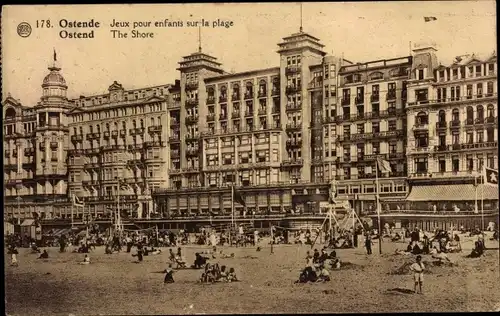 Ak Oostende Ostende Westflandern, Jeux pour enfants sur la plage, Strandszene