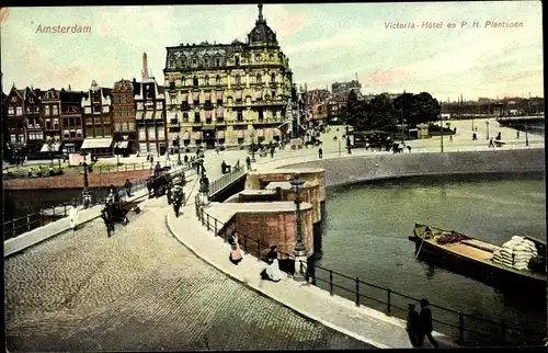 Ak Amsterdam Nordholland Niederlande, Victoria Hotel en P. H. Plantsoen, Brücke, Schiff