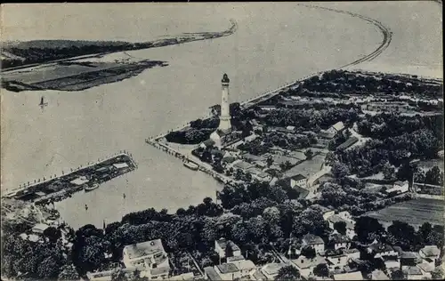 Ak Chorzelin Osternothafen Świnoujście Swinemünde Pommern, Fliegeraufnahme mit Leuchtturm