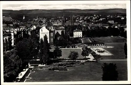 Ak Wiesbaden in Hessen, Reisingerbrunnen u. Herbert Anlage, Ort