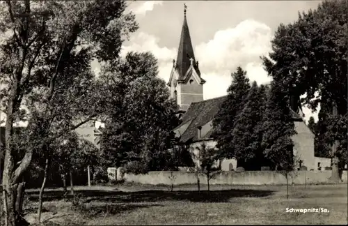 Ak Schwepnitz in Sachsen, Kirche, Außenansicht