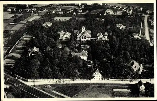 Ak Coswig in Sachsen, Landesversicherungsanstalt Sachsen Heilstätte Lindenhof, Fliegeraufnahme