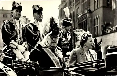 Ak Gustav VI Adolf von Schweden und Juliana der Niederlande, Amsterdam 1955