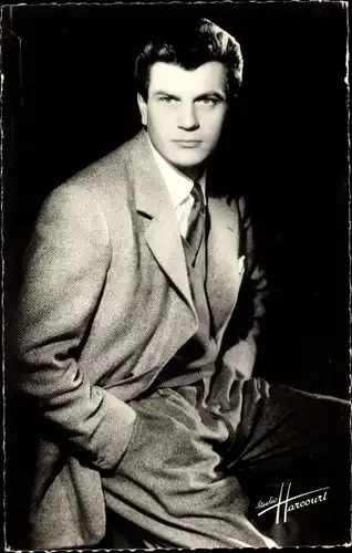 Ak Schauspieler Henri Vidal, Portrait, Studio Harcourt 214