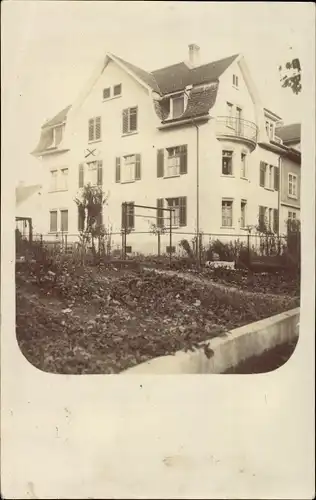 Foto Ak Winterthur Kt. Zürich Schweiz, Wohnhaus mit Garten