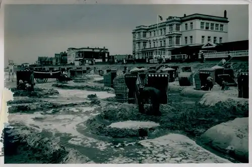 Foto Norderney in Ostfriesland, Strandpartie, Strandkörbe