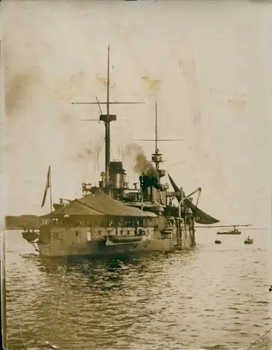 Foto Französisches Kriegsschiff Verite, Linienschiff, in Malta