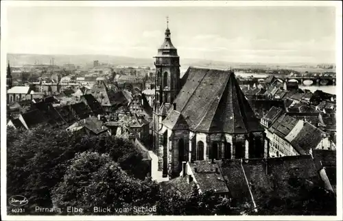 Ak Pirna in Sachsen, Blick vom Schloß. Kirche